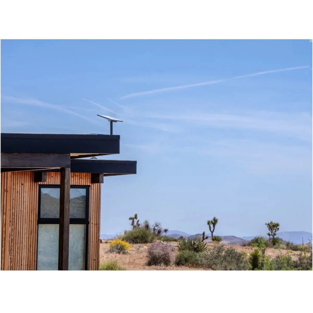 A Starlink Mini é uma solução compacta e portátil de Internet via satélite, ideal para quem necessita de ligação de alta velocidade e baixa latência em qualquer lugar.