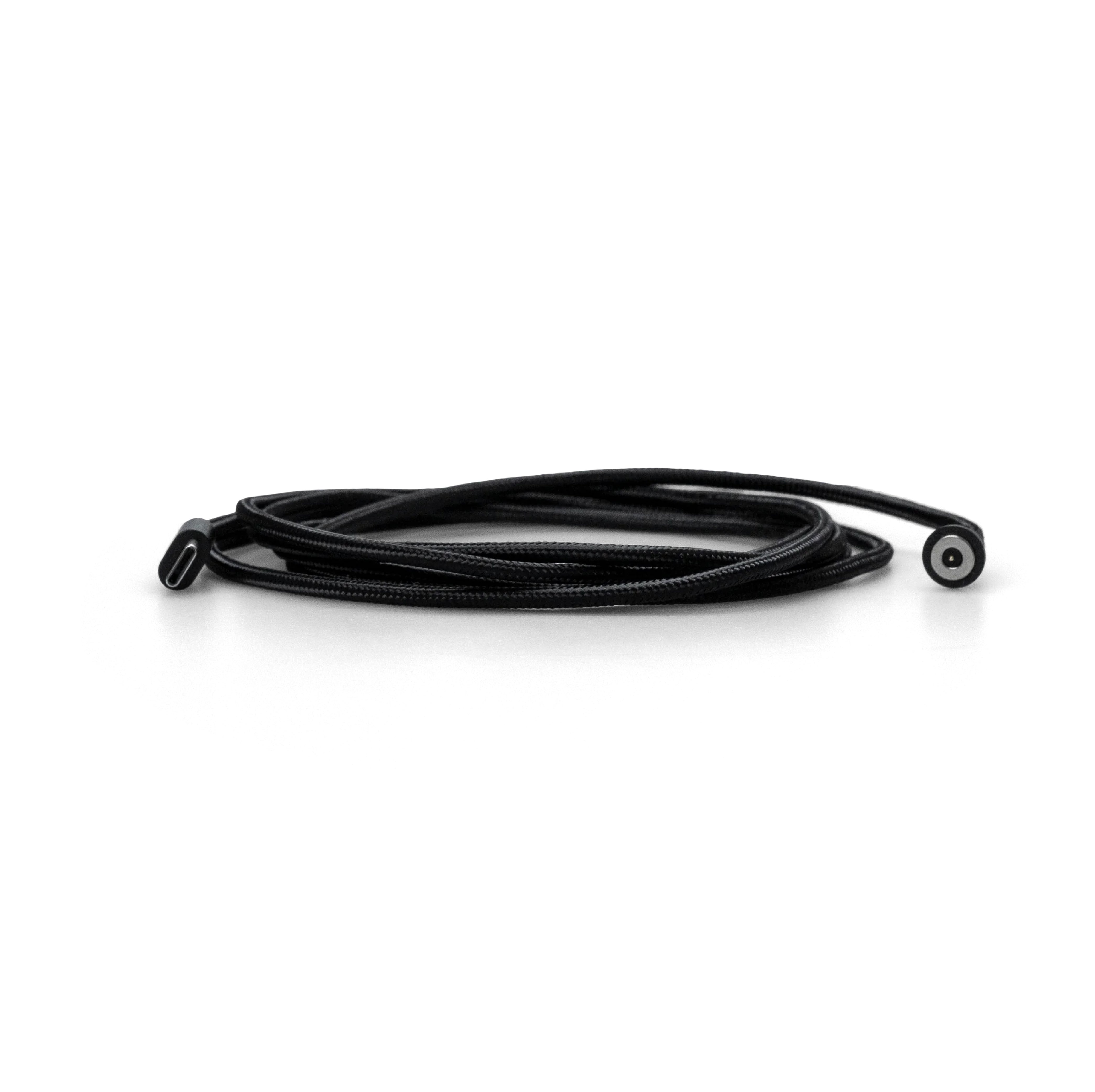 Cabo compatível com os modelos NUKI ULTRA e NUKI PRO 5.0, desenvolvido para assegurar um carregamento rápido e estável. Perfeito como substituto do cabo original ou para ter como acessório adicional em casa ou no trabalho.