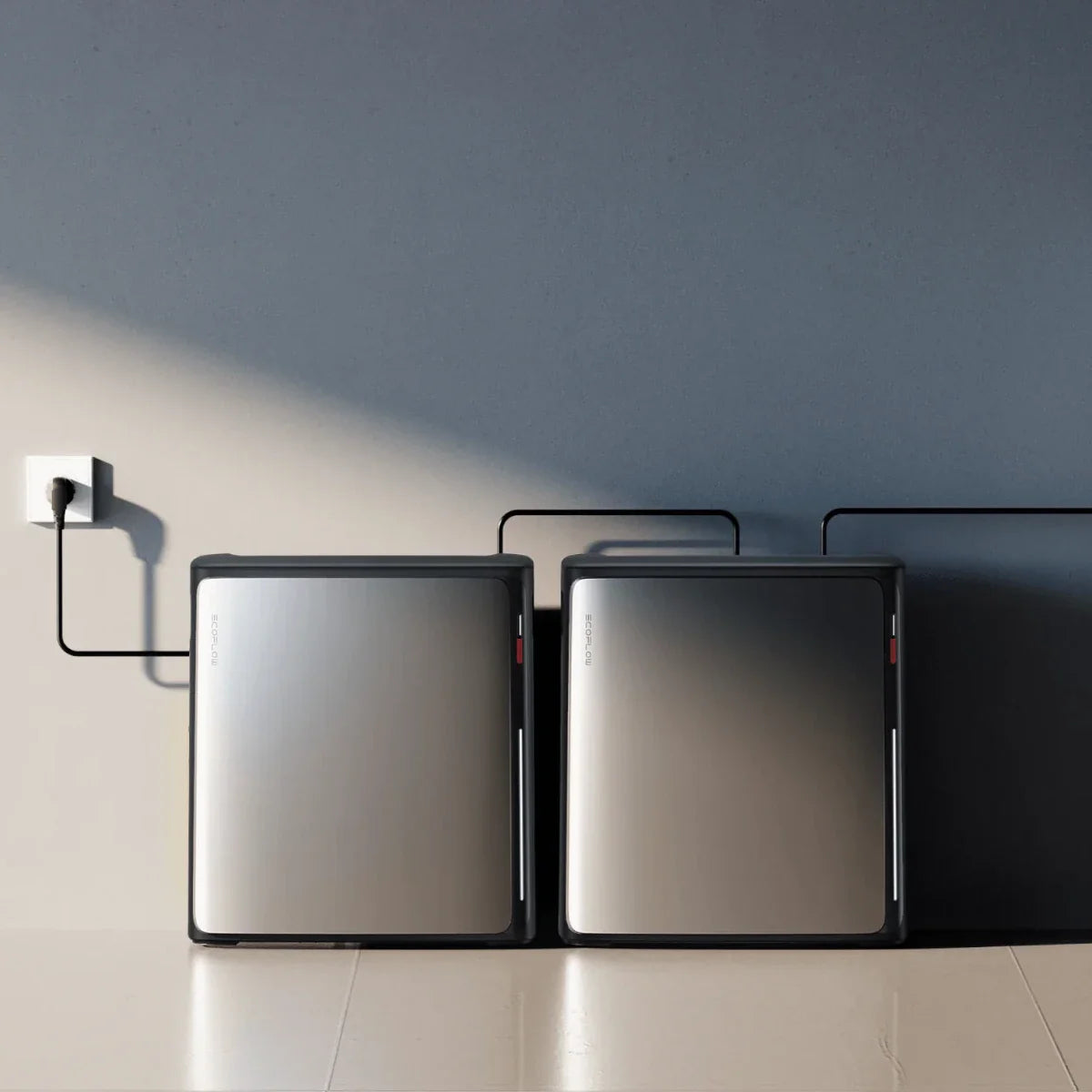 A Ecoflow STREAM Ultra X é uma estação de energia híbrida de nova geração, concebida para oferecer elevada autonomia energética, gestão inteligente e aproveitamento solar máximo numa solução totalmente plug & play. Ideal para casas que procuram reduzir significativamente o consumo da rede elétrica, a Ultra X combina baterias LFP de longa duração, um sistema avançado de 4 MPPT e compatibilidade total com o ecossistema STREAM.