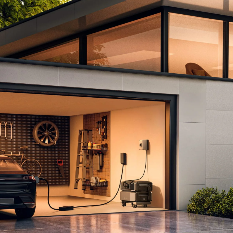 A Estação de Energia EcoFlow DELTA Pro Ultra é uma solução de energia portátil robusta e potente, ideal para diferentes contextos. Com uma capacidade base de 6 kWh e possibilidade de expansão até 30 kWh, adapta-se tanto a necessidades domésticas como a exigências industriais.