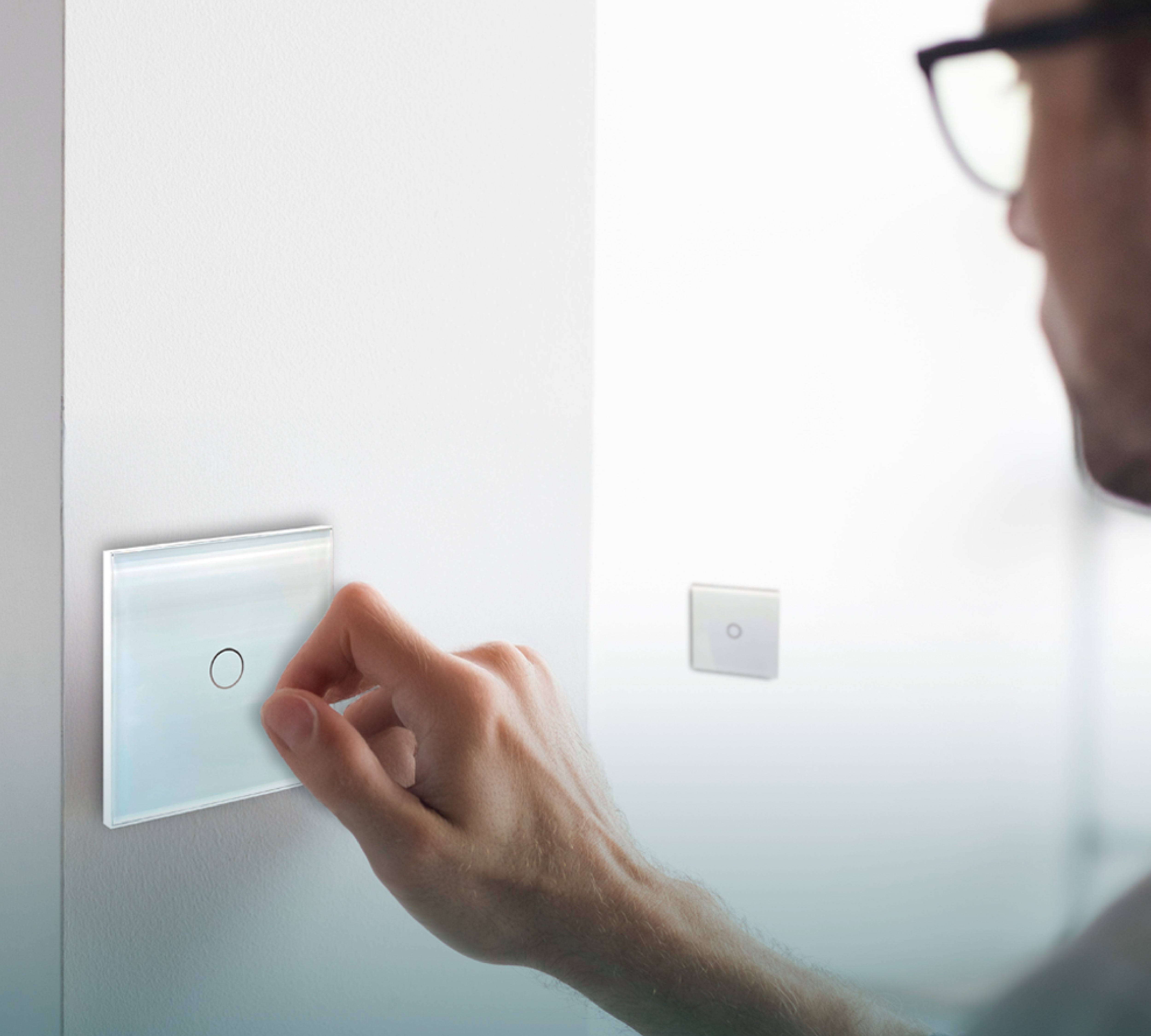 Interruptor inteligente compatível com assistentes virtuais Google, Alexa e Homepod