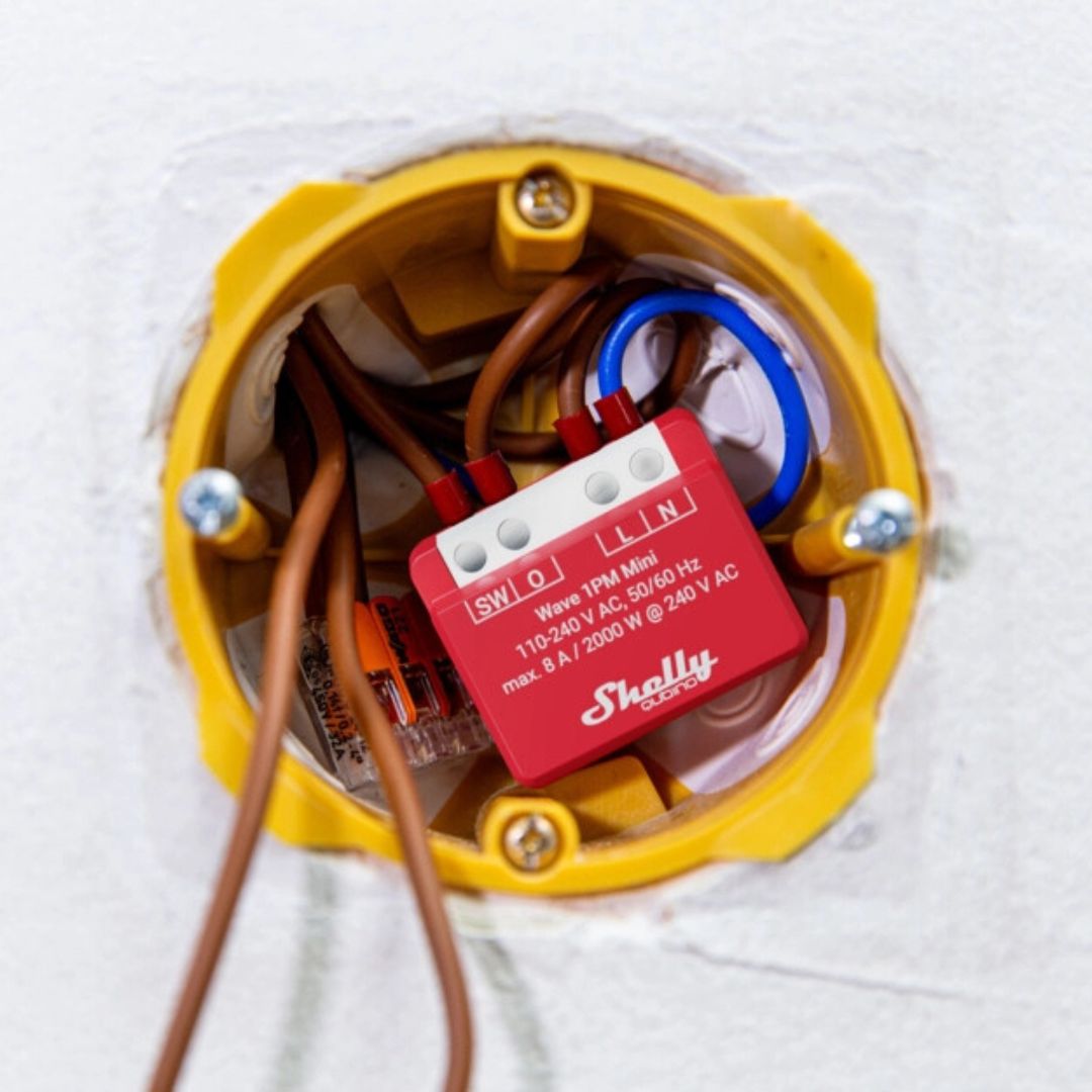 O menor módulo Z-Wave do mundo para automação de luzes e aparelhos com monitorização de energia e segurança avançada.