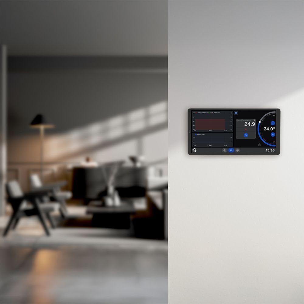O Shelly Wall Display X2 é um painel de controlo doméstico inteligente equipado com ecrã tátil de 6,95”, ideal para gerir dispositivos, grupos e cenas de forma centralizada. Esta versão inclui o sensor Shelly BLU H&T, fornecendo dados precisos de temperatura e humidade em tempo real, permitindo uma gestão climática mais eficiente e automatizada.