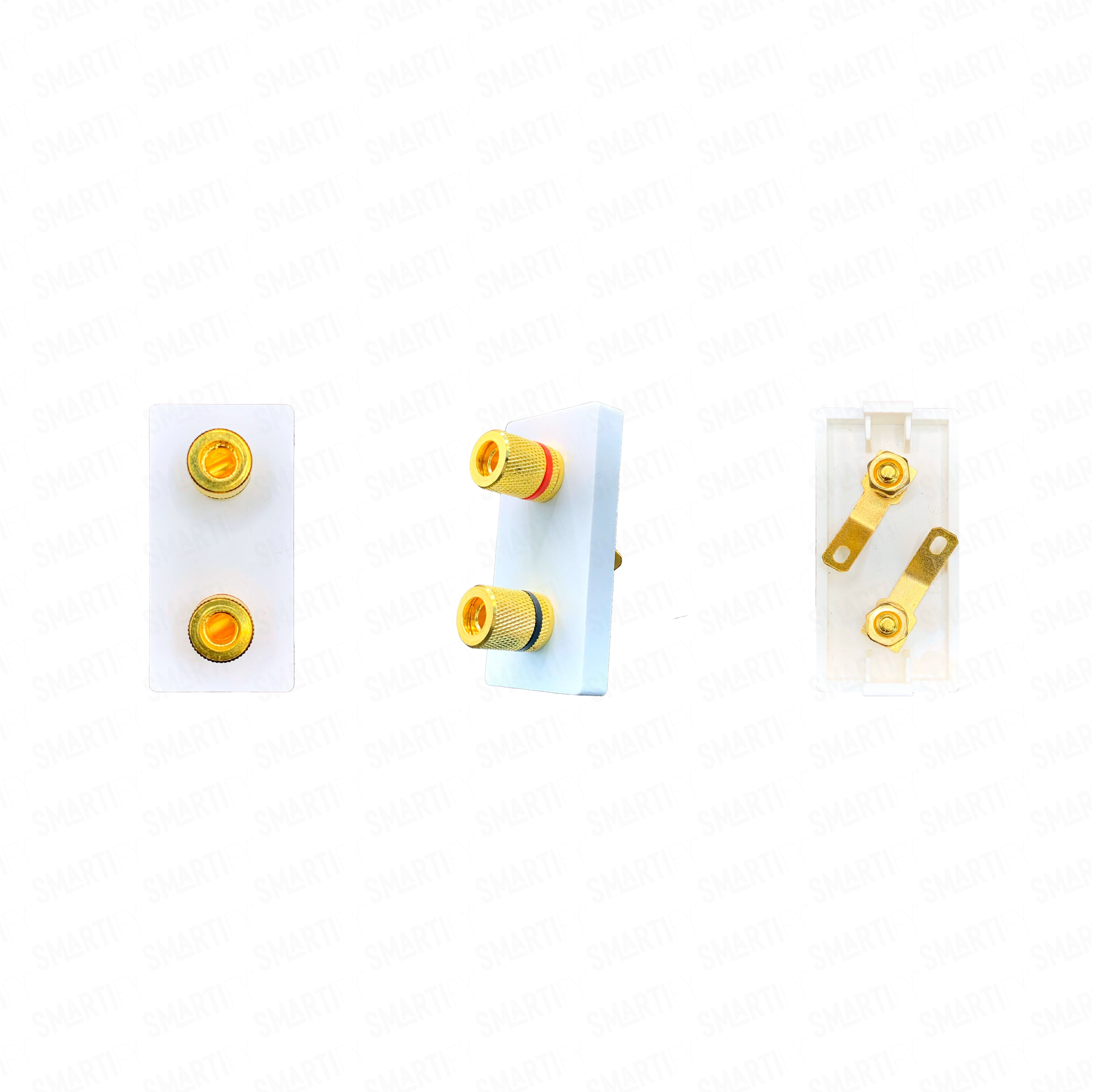 Smartify vPRO Meio Módulo Áudio-Vídeo Branco – imagem exibindo três ângulos do dispositivo, destacando seu design compacto.