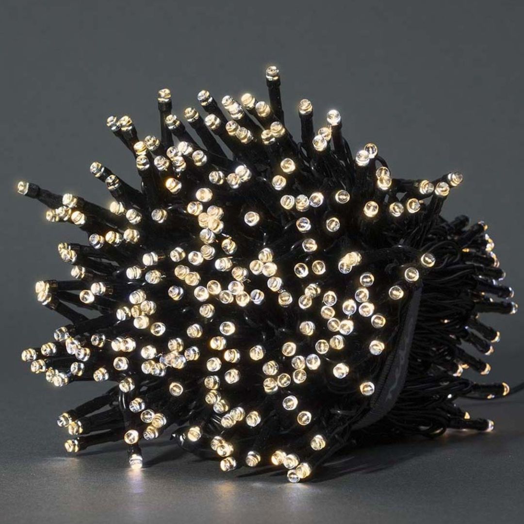 Luzes decorativas Nedis Wi-Fi, branco quente, 400 LEDs em 20m, oferecem iluminação inteligente para um Natal acolhedor e personalizado.
