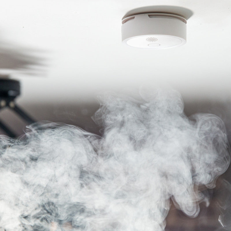 Shelly Plus Detetor de fumo com sensor fotoelétrico e sensor de temperatura recebe notificação no teu telemóvel onde quer que estejas