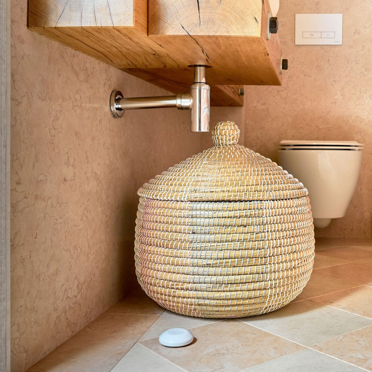 Shelly flood sensor de inundação e temperatura inteligente na casa de banho debaixo do lavatório avisa de qualquer variação de temperatura e líquidos