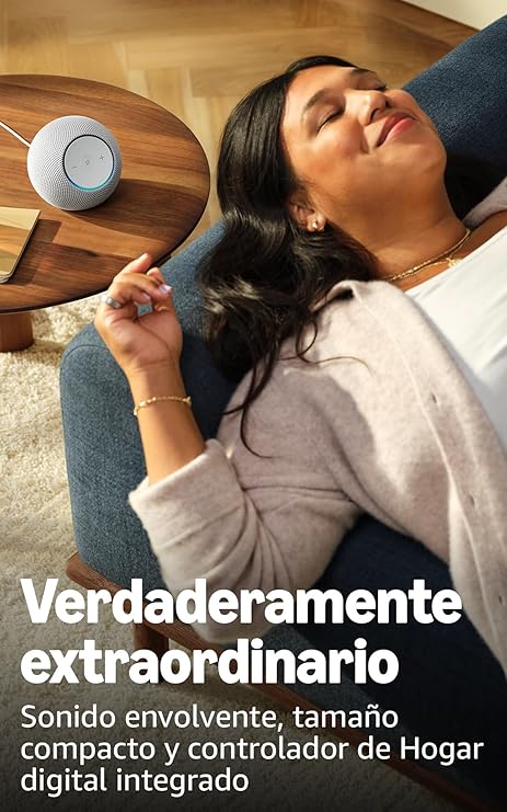 O Echo Dot Max é a nova geração de altifalantes inteligentes da Amazon, concebido para oferecer um som rico, envolvente e ajustado automaticamente ao seu espaço. Conta com um hub de casa inteligente integrado e tecnologia Omnisense para uma experiência ambiente superior. Tudo isto impulsionado pelo chip AZ3, que garante desempenho ágil e fluido.