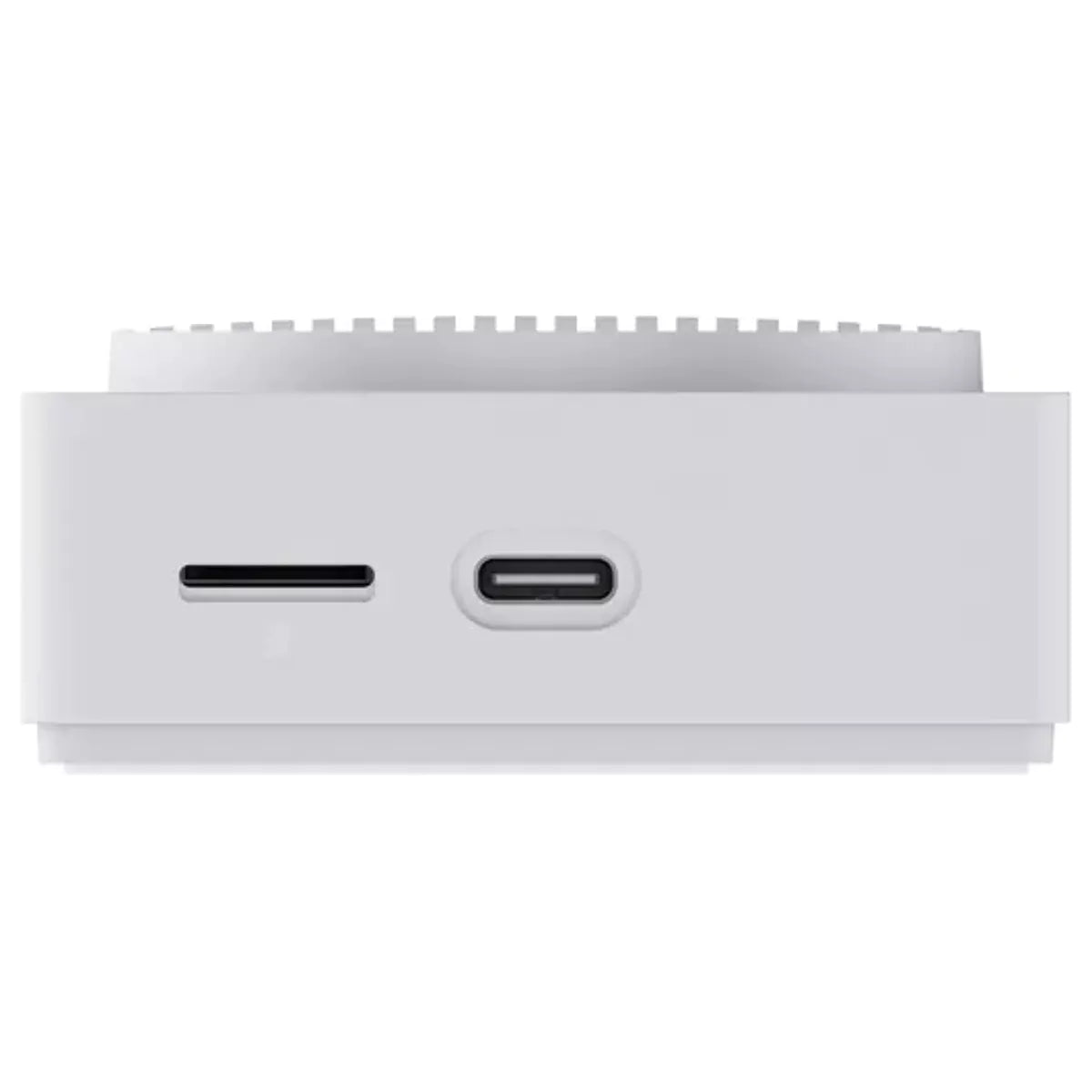O Aqara Doorbell Camera Hub G410 Select é um videoporteiro inteligente avançado que combina vigilância de alta definição 2K com funcionalidades completas de hub para casa inteligente. Permite ver, ouvir e falar com quem está à porta em tempo real, esteja onde estiver, reforçando a segurança e o controlo de acessos à sua habitação.