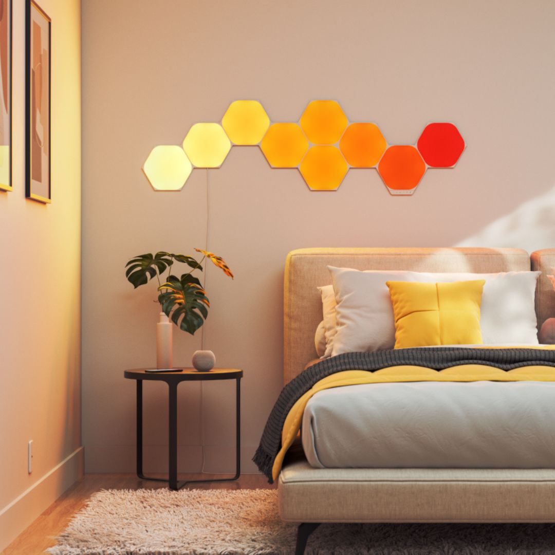 Cria designs únicos com 9 painéis LED modulares. Controla por HomeKit, Alexa ou IFTTT. Sincroniza luzes com som e personaliza o ambiente.