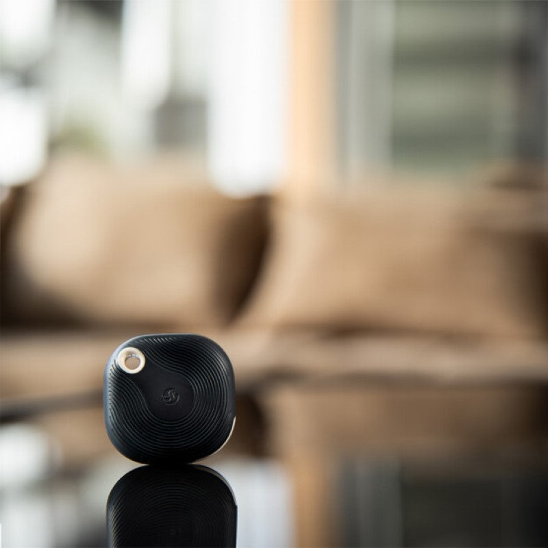 O Shelly BLU Button Tough 1 ZB é um botão inteligente portátil e resistente, desenvolvido para ativar dispositivos, cenas e automatizações de forma simples e imediata, sem necessidade de smartphone.