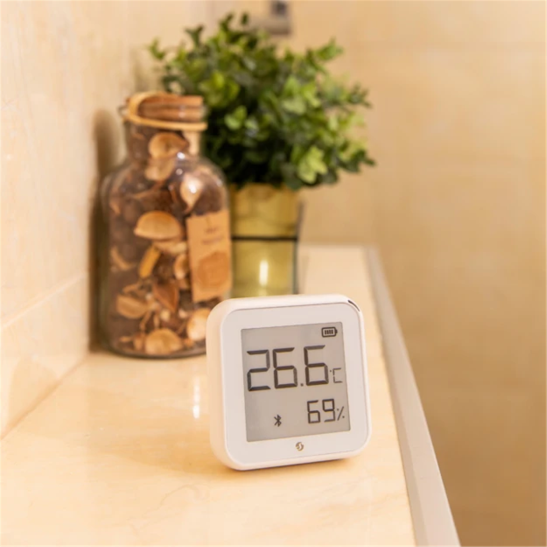 Sensor de temperatura Shelly H&T Gen3: design moderno, combina com qualquer decoração.