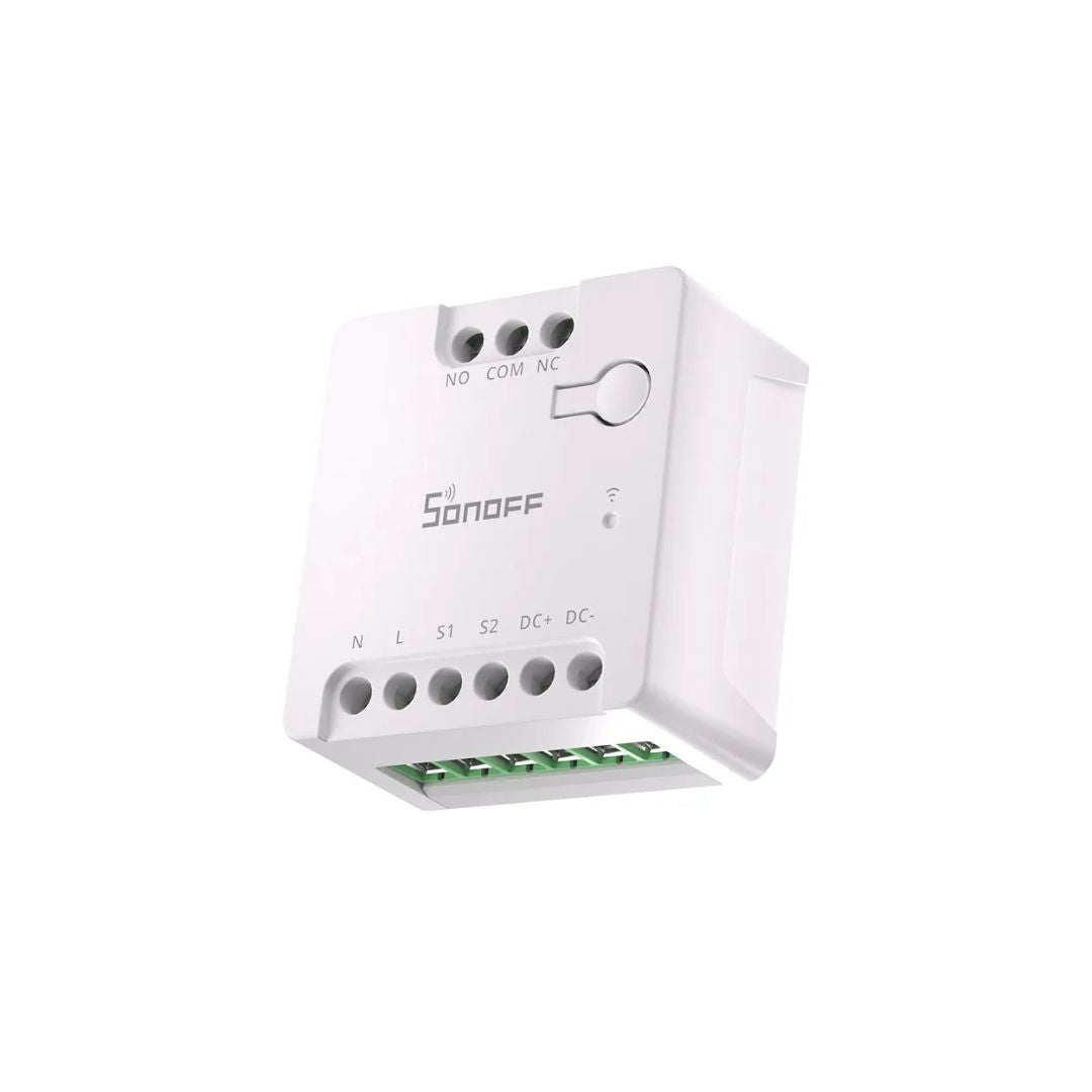 Controla motores, portões e outros dispositivos com o Sonoff Mini-D, um interruptor Wi-Fi compacto, compatível com Matter e fácil de integrar no teu sistema.